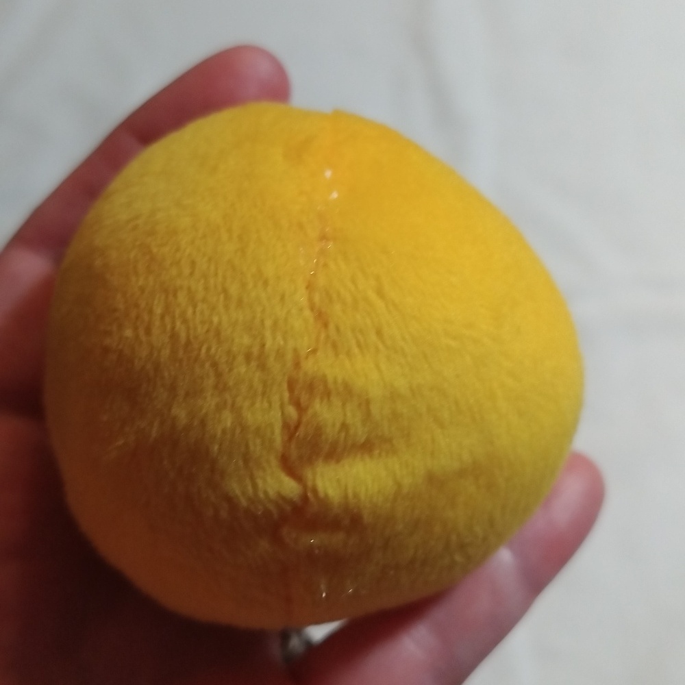 Emoji Plush Round Ball Toy with Heart Eyes - Picture 3 of 3